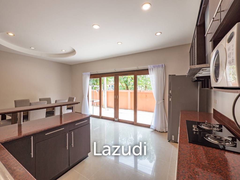 Cosy 3-bed in Chaweng with Communal Facilities