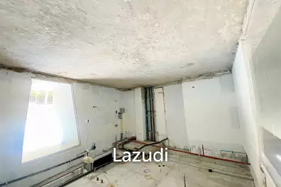 Retail space for rent in Srinakarin