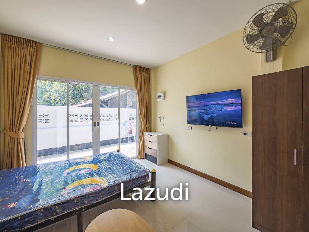Apartment Building + Business in Chaweng