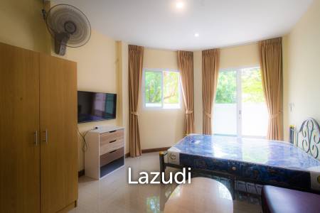 Apartment Building + Business in Chaweng