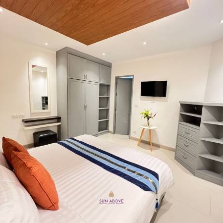 3 Bedroom 290 SQ.M Villa For Rent In Kamala