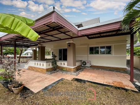 Emerald Green : 3 Bedroom 3 Bathroom Villa