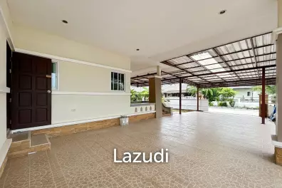 Emerald Green : 3 Bedroom 3 Bathroom Villa