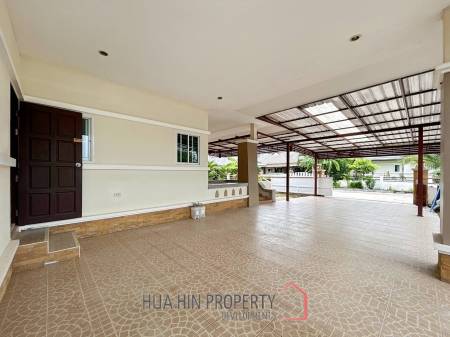 Emerald Green : 3 Bedroom 3 Bathroom Villa