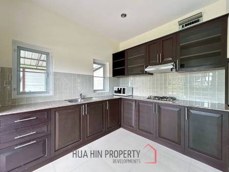 Emerald Green : 3 Bedroom 3 Bathroom Villa