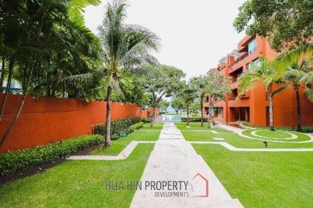 LAS TORTUGAS : 2 bed beachfront condo