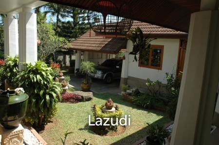 Beautiful and Large Villa with Pool and Garden in Phuket, Rawai Nai Harn