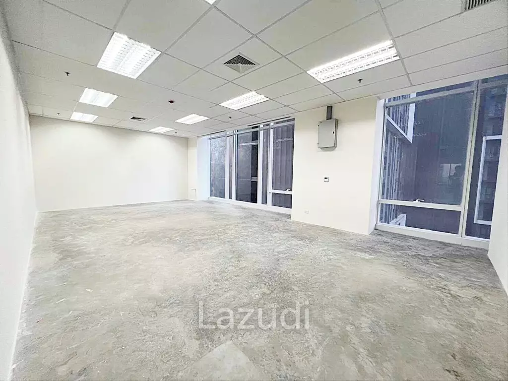 Office space for rent in Rama9