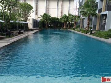 Q House Sukhumvit 79 | Modern One Bedroom Condo on the 20th Floor in On Nut