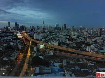 Supalai Lite Sathorn-Charoenrat | Two Bed Penthouse Condo for Sale