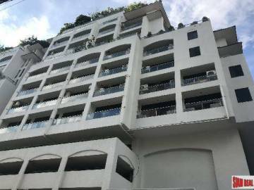 Bann Prompong Condo | Beautiful 2 Bed Condo near Phetchaburi Road and BTS Phrom Pong, Sukhumvit 39