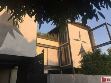 Unique Resort Style House with Private Pool Near Ekkamai