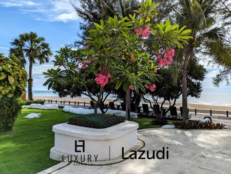 Las Tortugas : 2 Bed Beachfront Condo