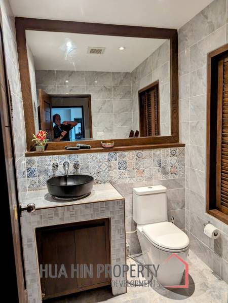 Las Tortugas : 2 Bed Beachfront Condo