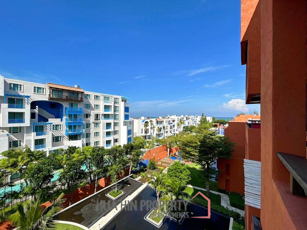 Las Tortugas : 2 Bed Beachfront Condo