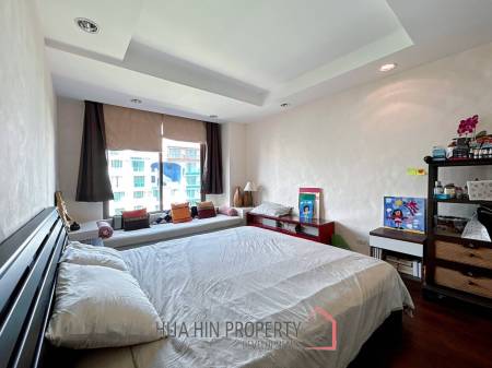 Las Tortugas : 2 Bed Beachfront Condo