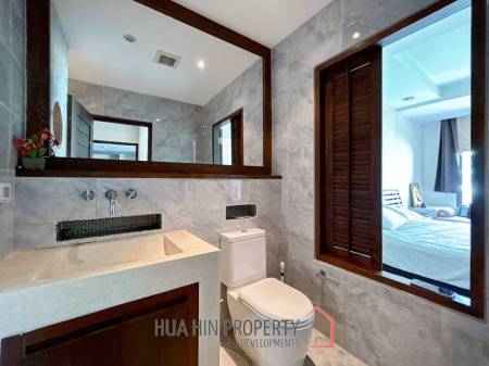Las Tortugas : 2 Bed Beachfront Condo