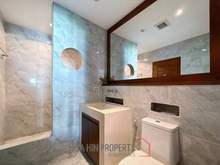 Las Tortugas : 2 Bed Beachfront Condo