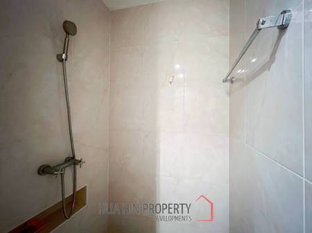 Las Tortugas : 2 Bed Beachfront Condo