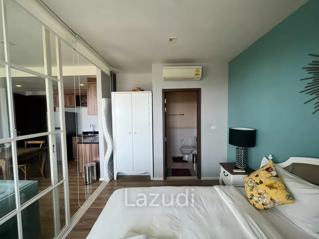 AUTUMN :  2 Bed Condo Nice view near the beach