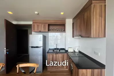 AUTUMN :  2 Bed Condo Nice view near the beach