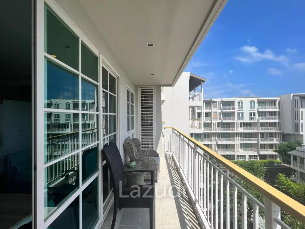 AUTUMN :  2 Bed Condo Nice view near the beach