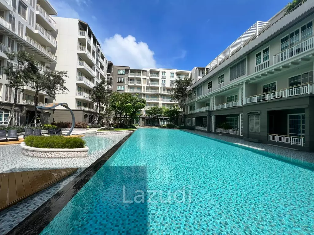 AUTUMN :  2 Bed Condo Nice view near the beach
