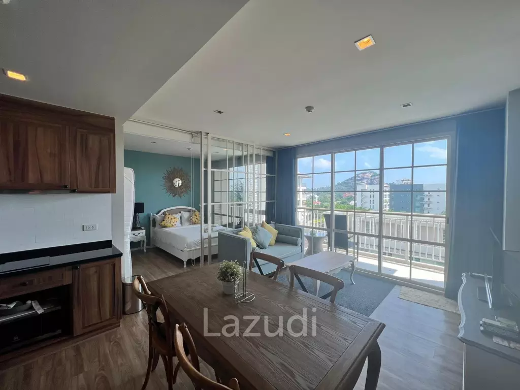 AUTUMN :  2 Bed Condo Nice view near the beach
