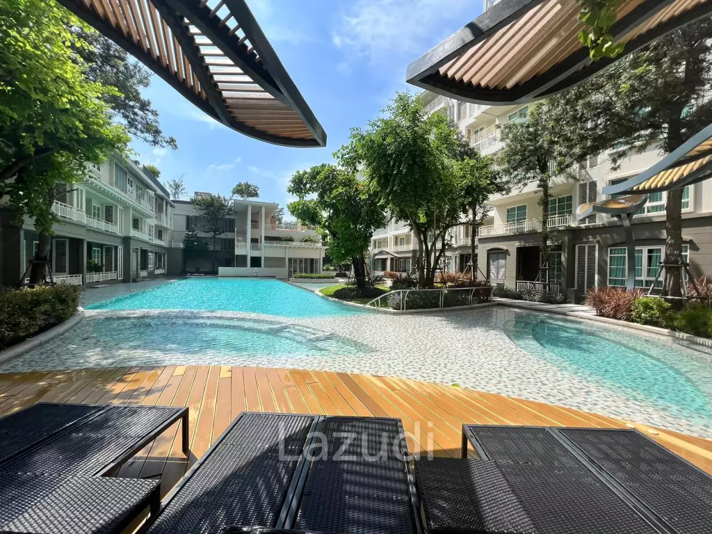 AUTUMN :  2 Bed Condo Nice view near the beach
