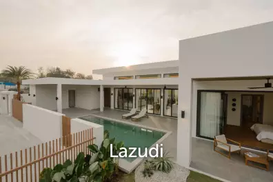 Luxurious Modern Villa with Private Pool in Hua Hin