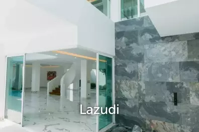 Newby Villa 8 Bedrooms In Modern Luxury Style
