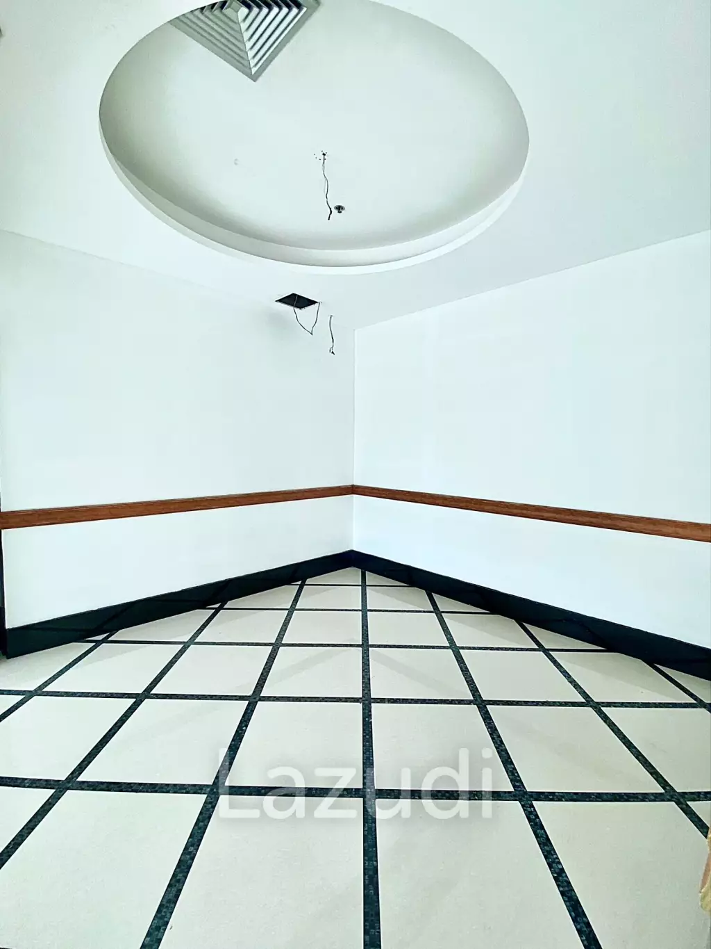Space for rent at srinakarin