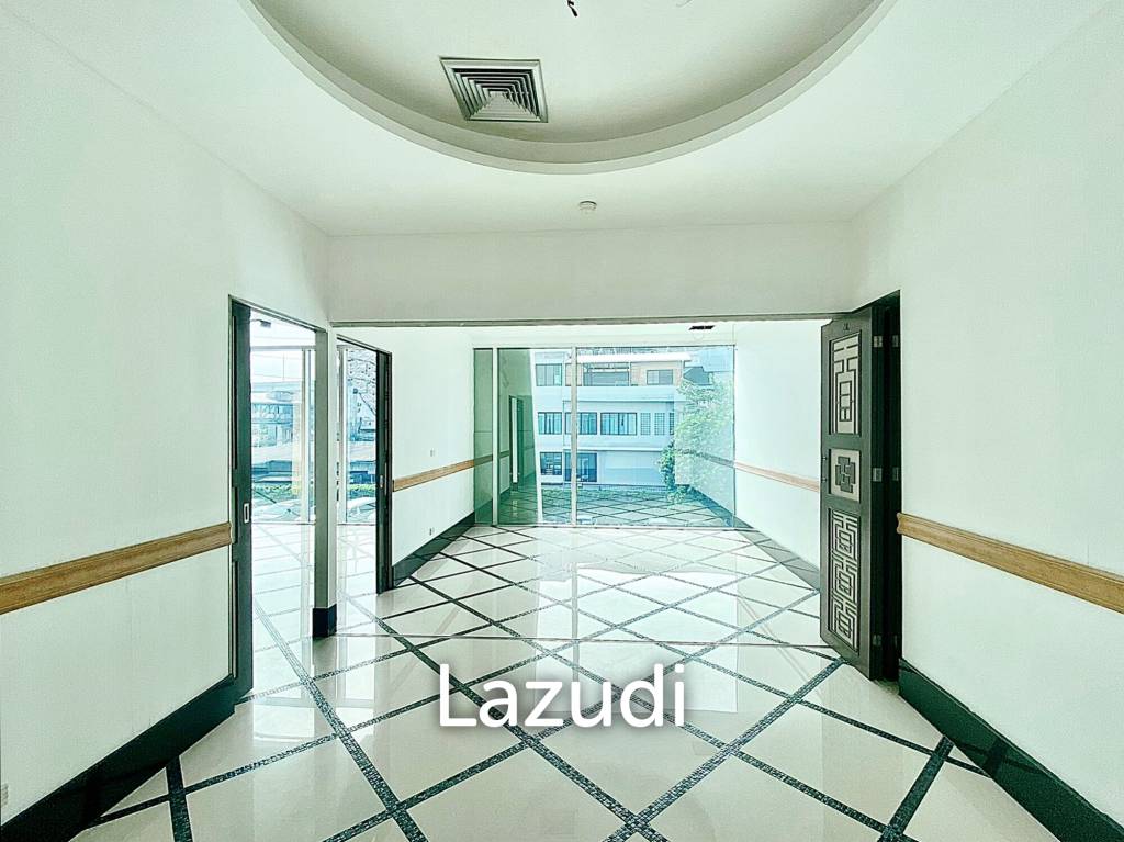 Space for rent at srinakarin