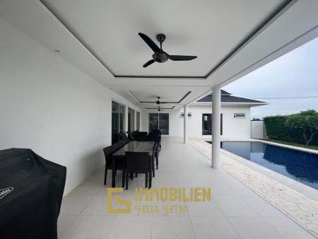 FALCON HILL HUA HIN : 4 bed luxury pool villa at great price