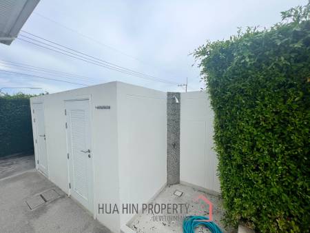 FALCON HILL HUA HIN : 4 bed luxury pool villa at great price