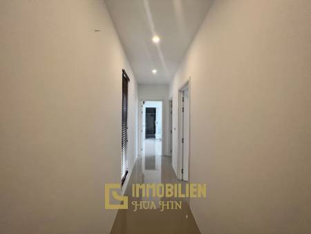 900 qm 4 Bett 3 Bad Villa Für Verkauf