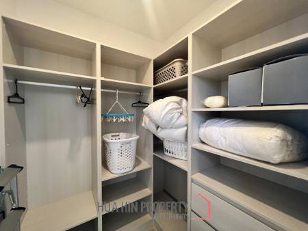 FALCON HILL HUA HIN : 4 bed luxury pool villa at great price