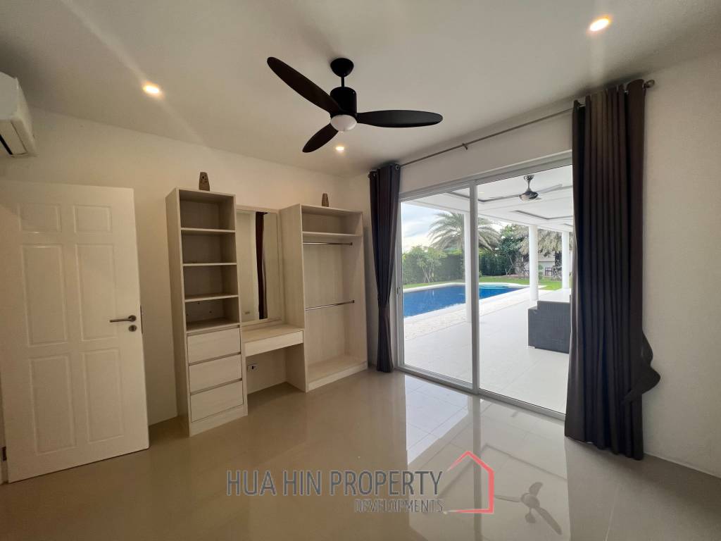 FALCON HILL HUA HIN : 4 bed luxury pool villa at great price