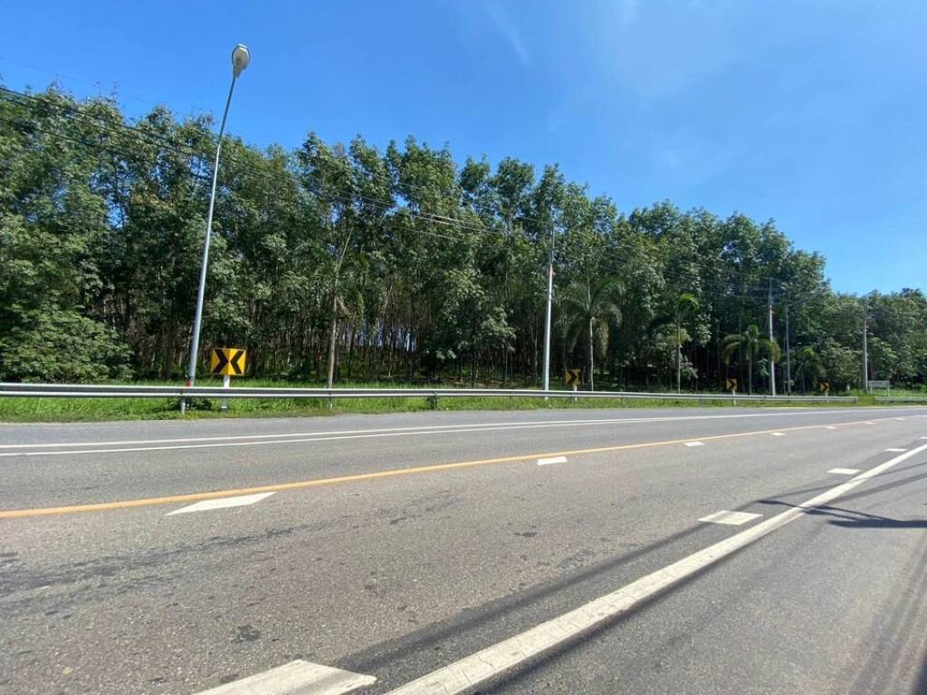 56,000 SQ.M Prime Land for Sale near Aopo Grand Marina 56,000 SQ.M Prime Land for Sale near Aopo Grand Marina