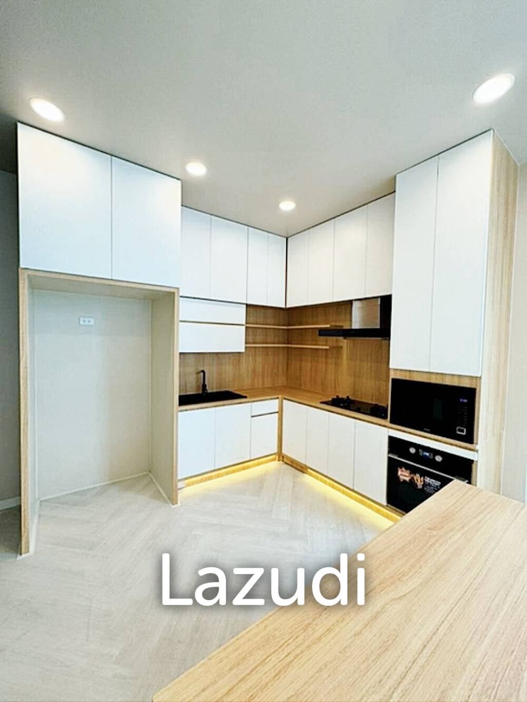 4 Bed 289 SQ.M The SONNE Srinakarindra-Bangna