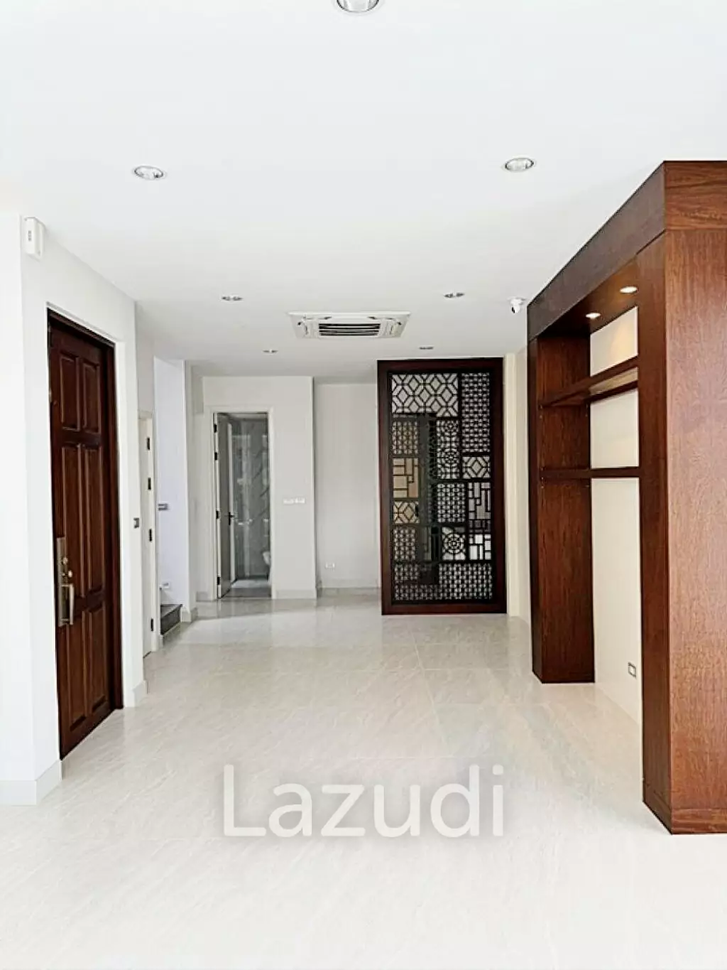 4 Bed 289 SQ.M The SONNE Srinakarindra-Bangna