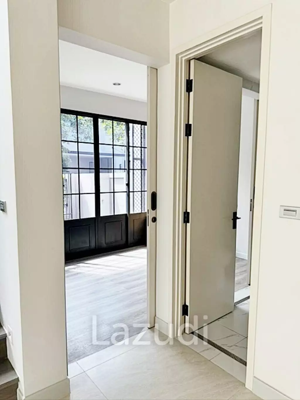 4 Bed 289 SQ.M The SONNE Srinakarindra-Bangna
