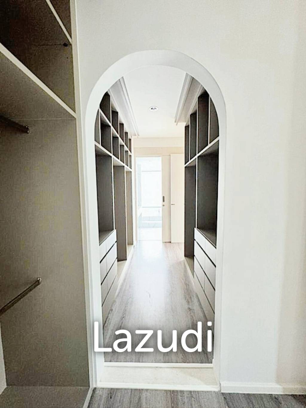 4 Bed 289 SQ.M The SONNE Srinakarindra-Bangna