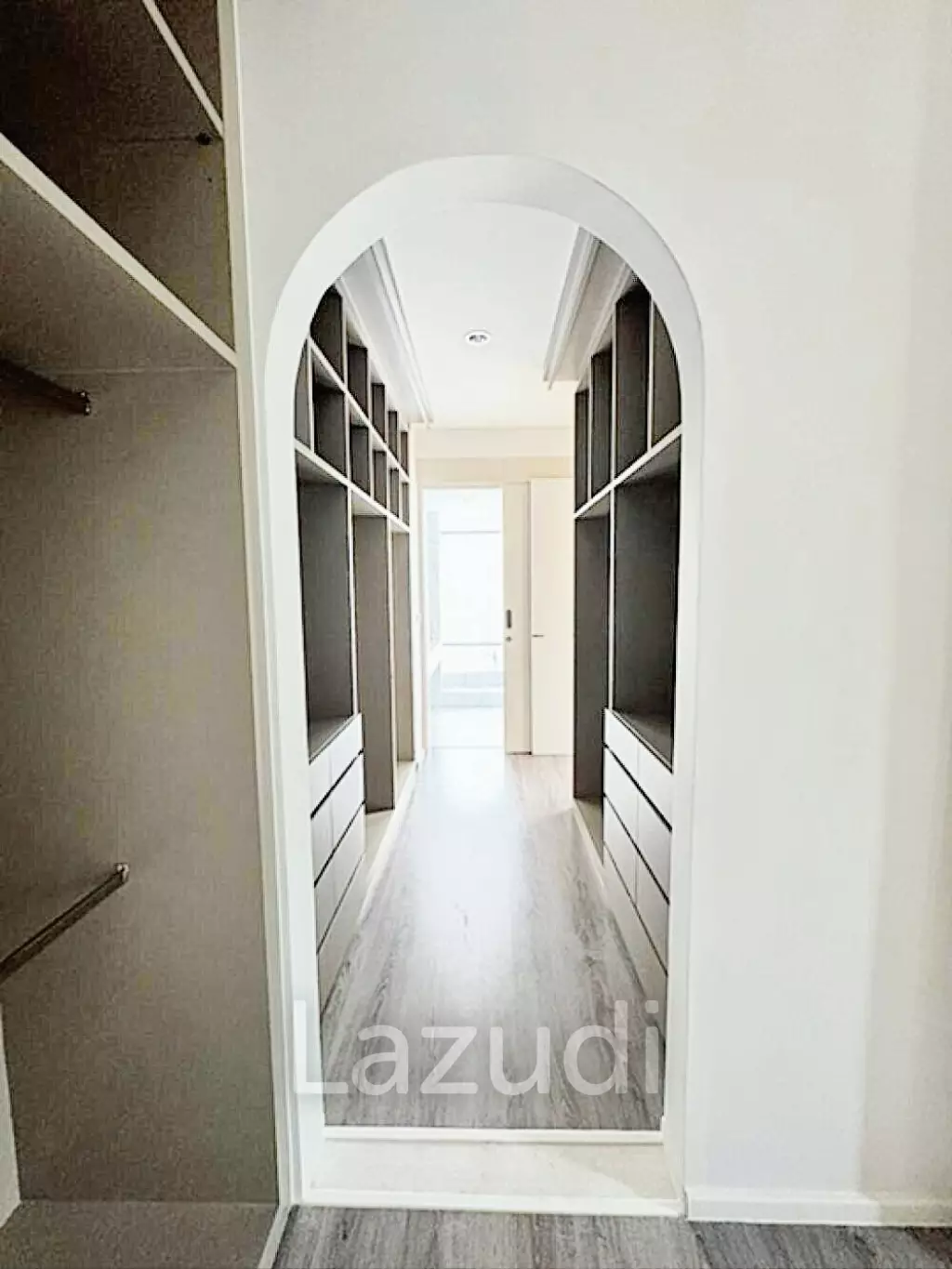 4 Bed 289 SQ.M The SONNE Srinakarindra-Bangna