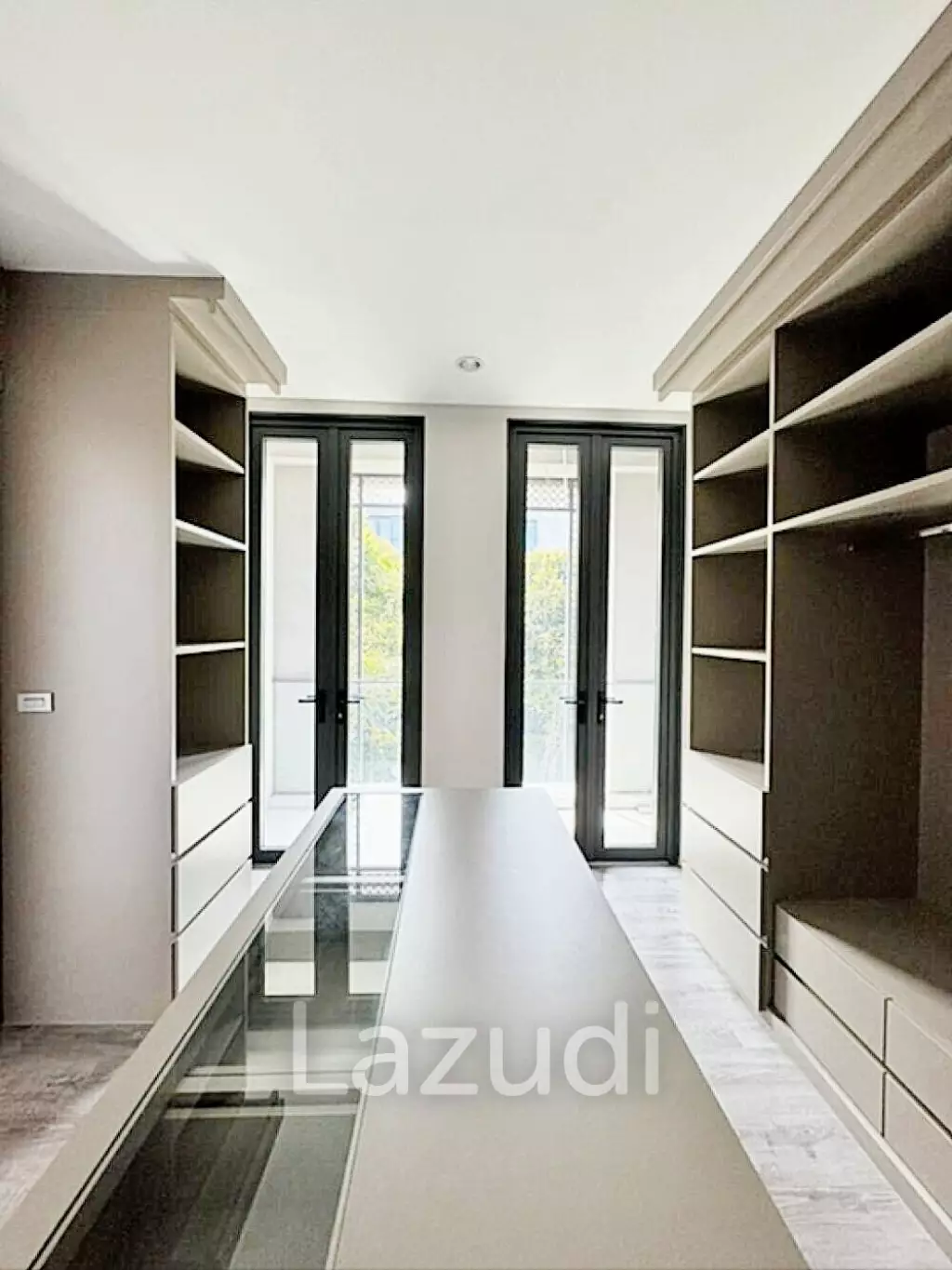 4 Bed 289 SQ.M The SONNE Srinakarindra-Bangna