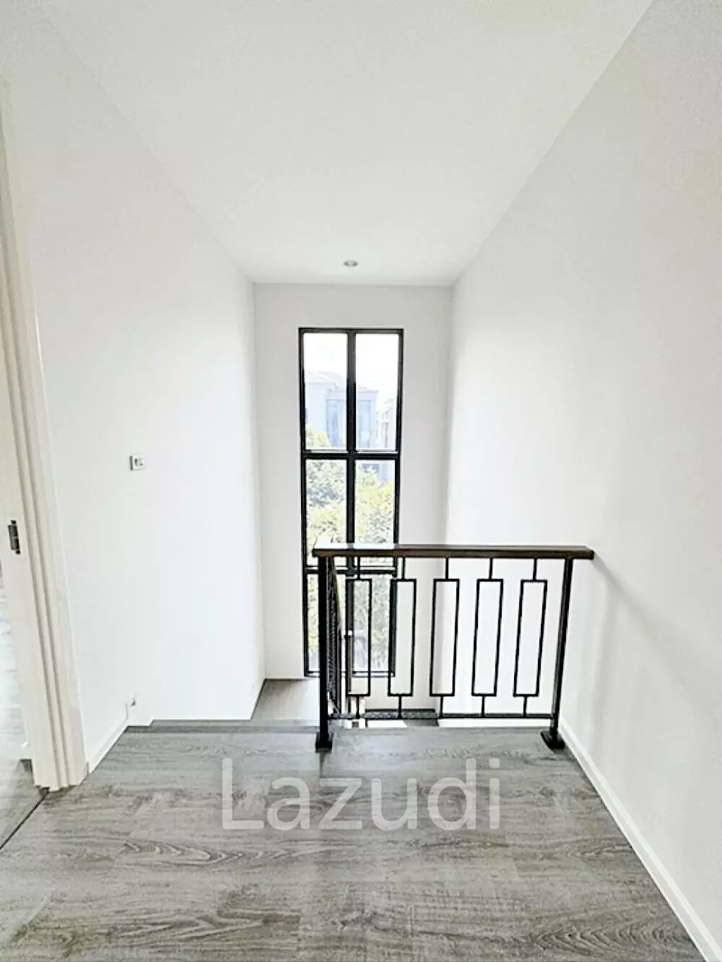4 Bed 289 SQ.M The SONNE Srinakarindra-Bangna