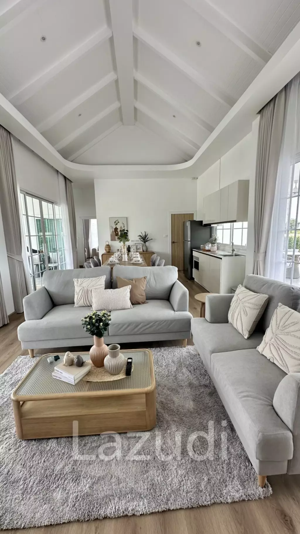 3 Bed 4 Bath 381.25 SQ.M Breeze Hideaway