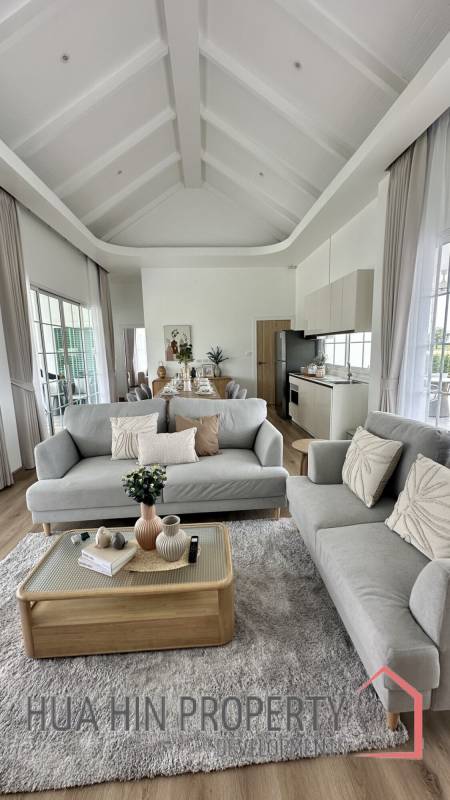 3 Bed 4 Bath 381.25 SQ.M Breeze Hideaway