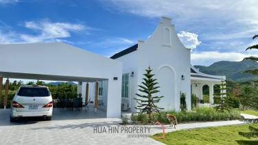 3 Bed 4 Bath 381.25 SQ.M Breeze Hideaway