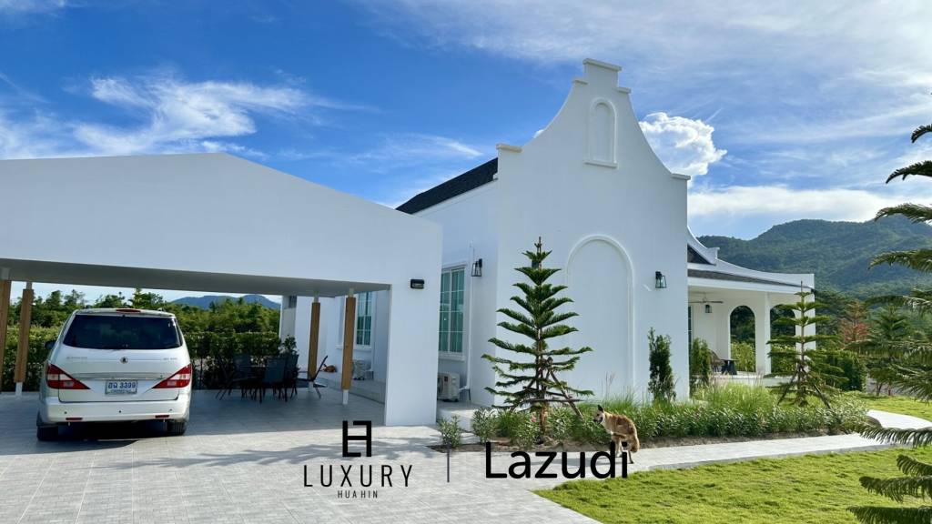 1,600 Sqm 3 Bed 4 Bath Villa For Sale